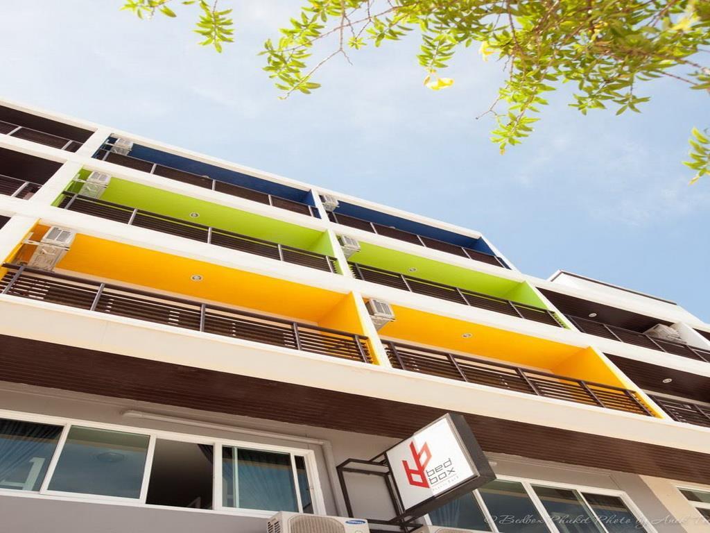 Bedbox Guesthouse And Hostel Patong Exterior foto